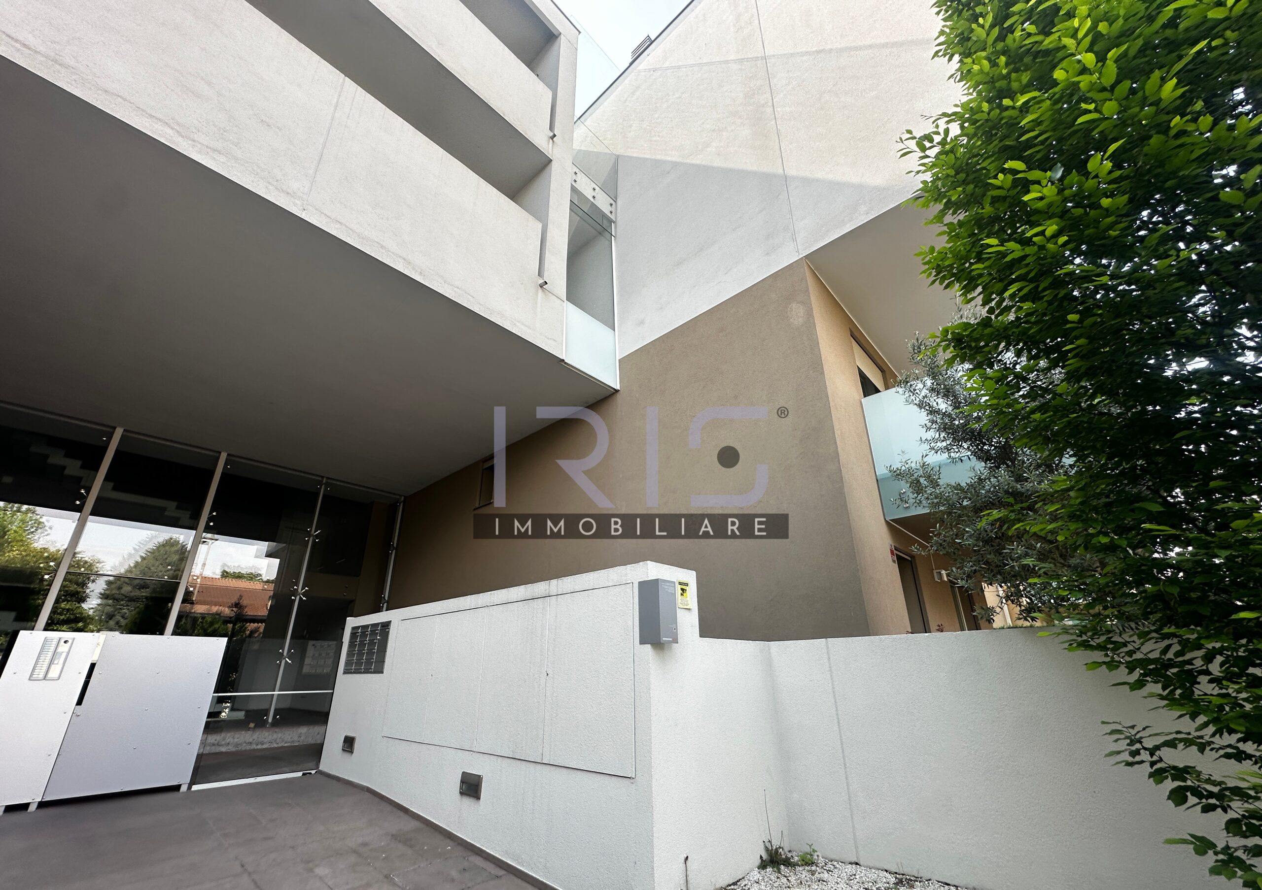 295 BARLASSINA (38)