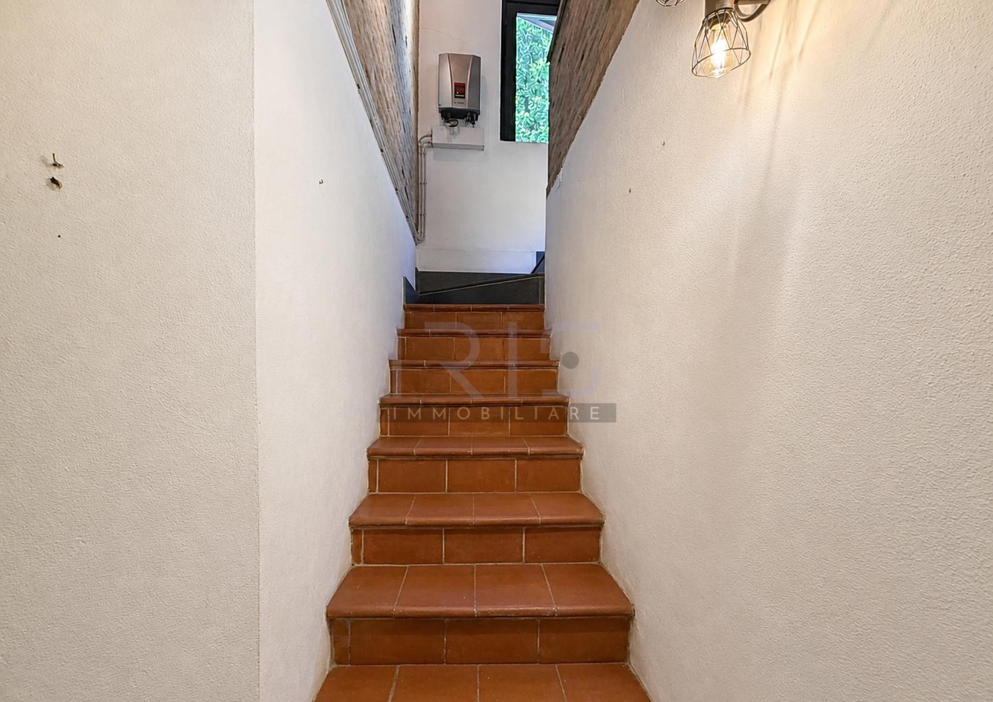 530 Villa Seregno (21.5) scala