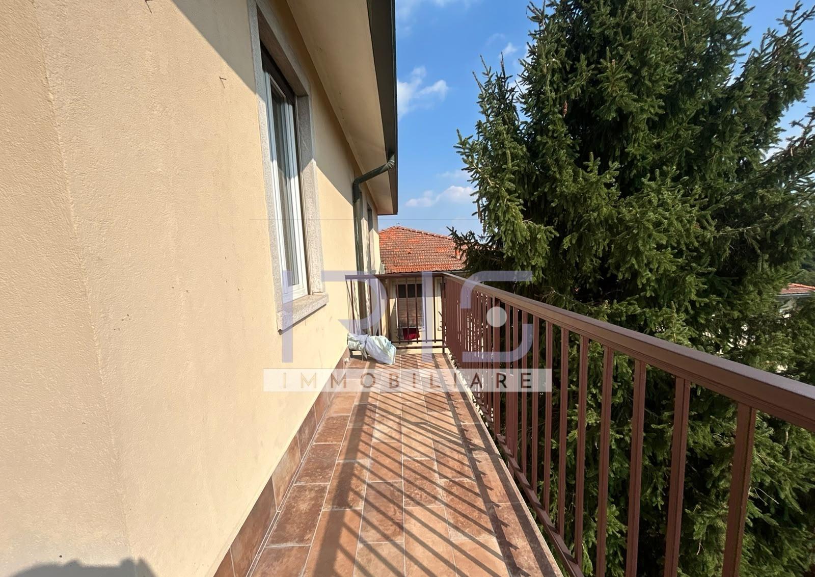 235 QUADRILOCALE (18) balcone