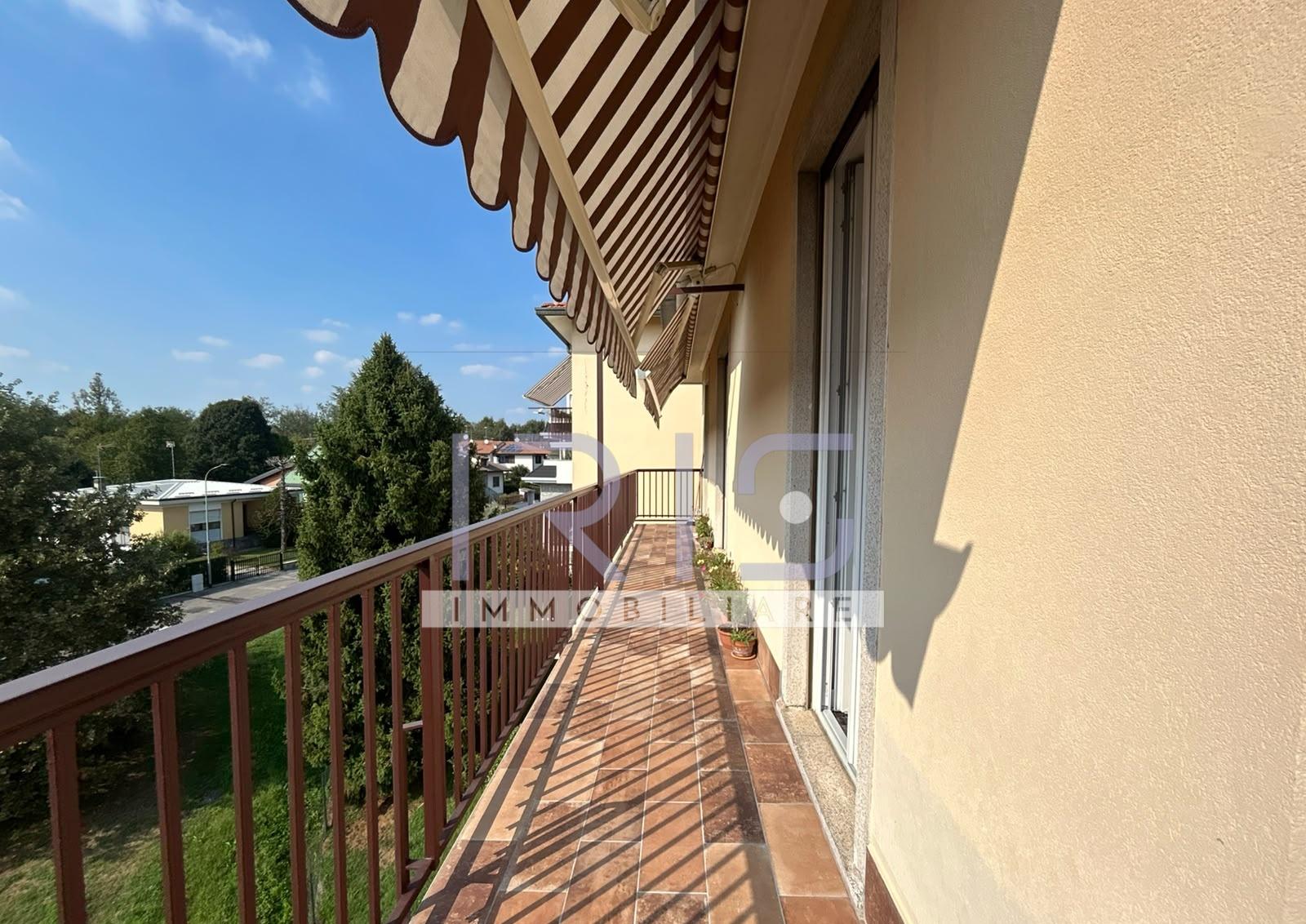 235 QUADRILOCALE (19) Balcone