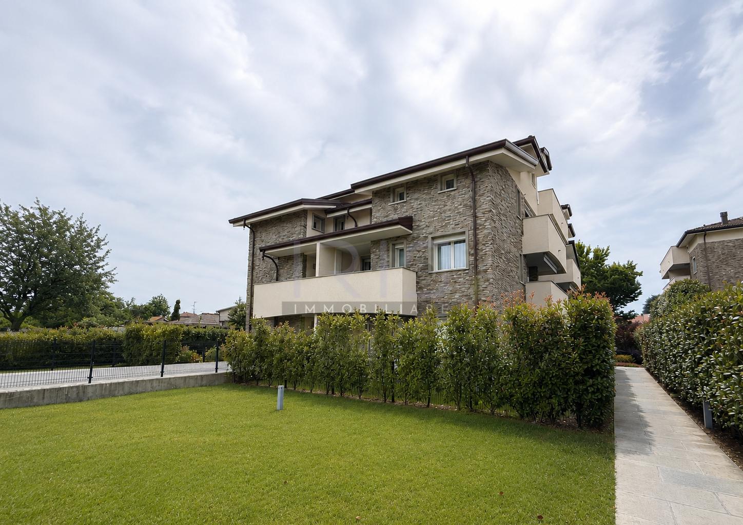 456 Cesano (1.5) facciata